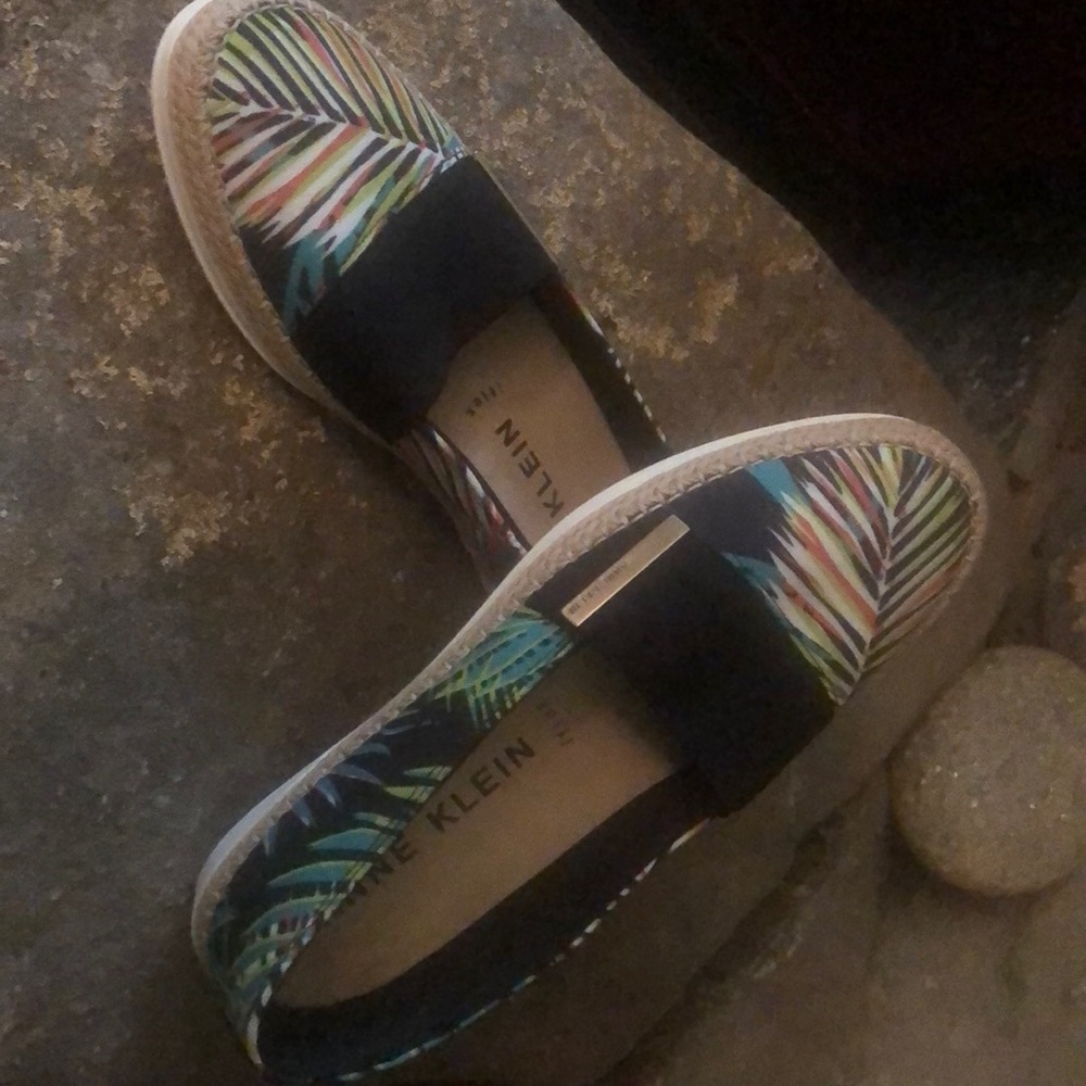 Flats - Picture 4 of 4
